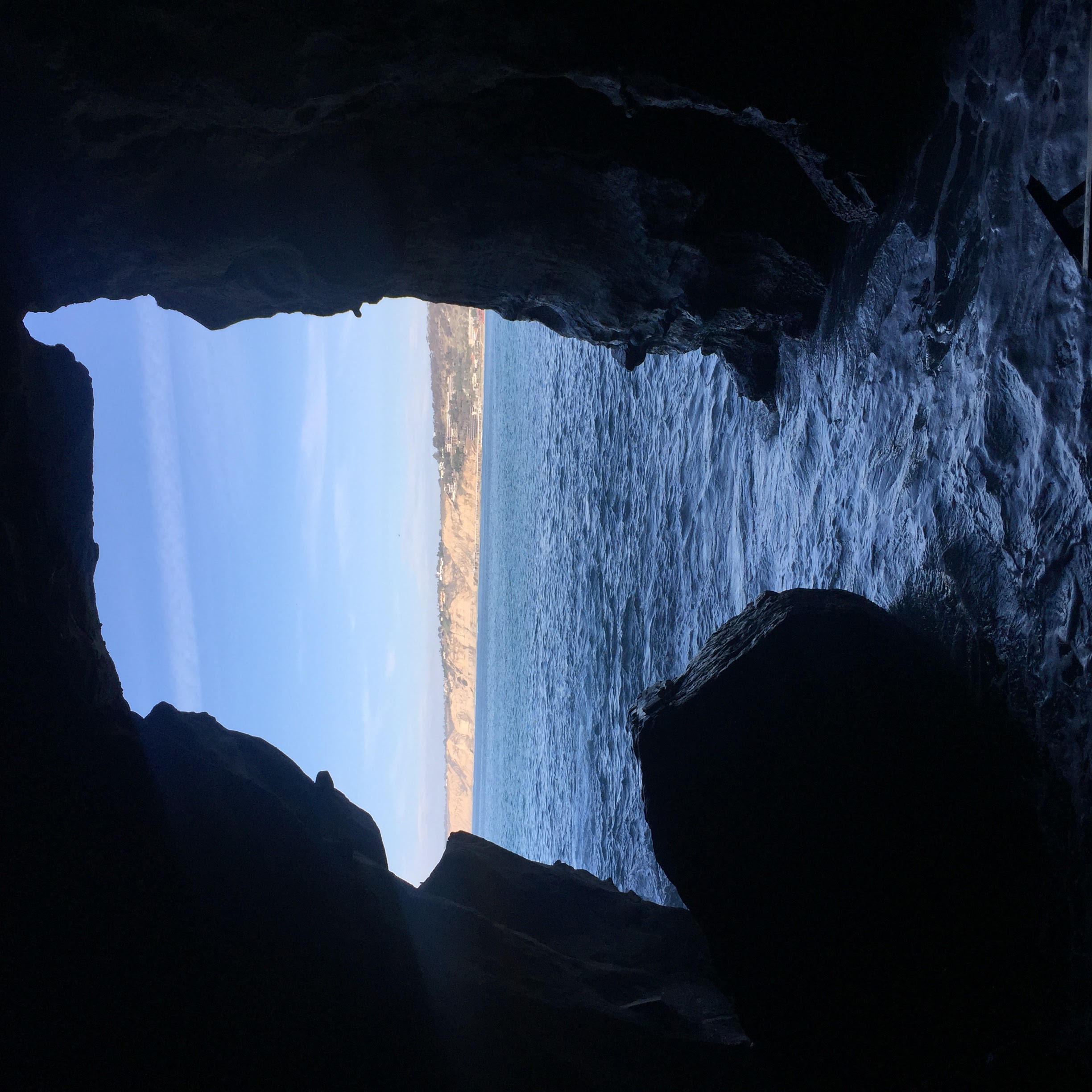 La Jolla Shores sea cave